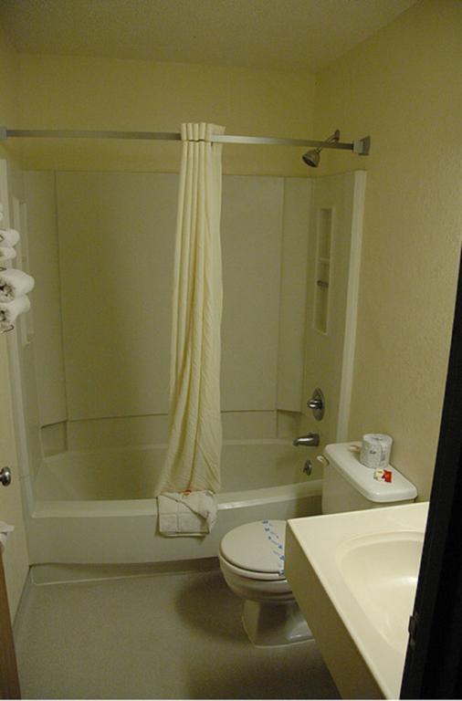 Super 8 By Wyndham Willows Quarto foto