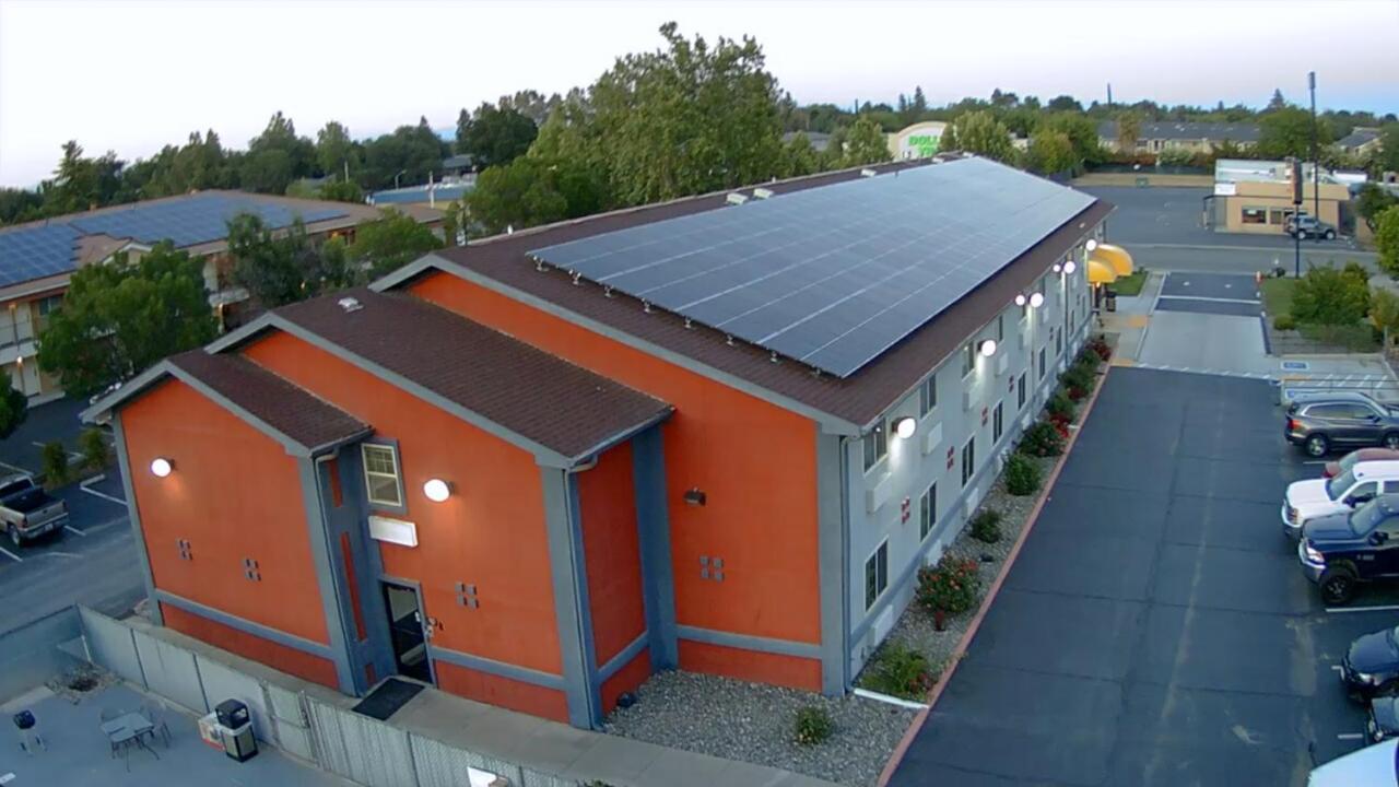 Super 8 By Wyndham Willows Exterior foto